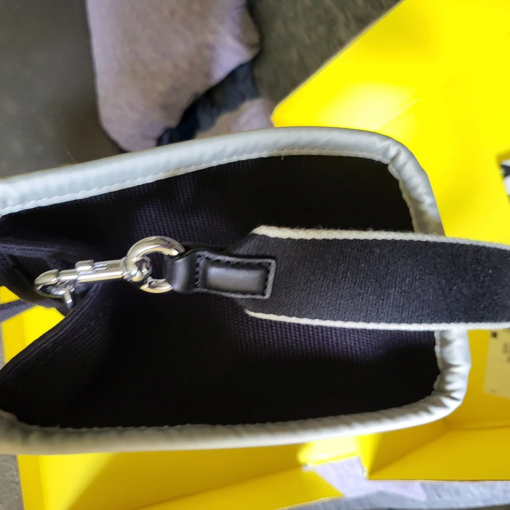 Marc Jacobs Black Canvas Tote Bag with Bold Text - Picture 2 of 7